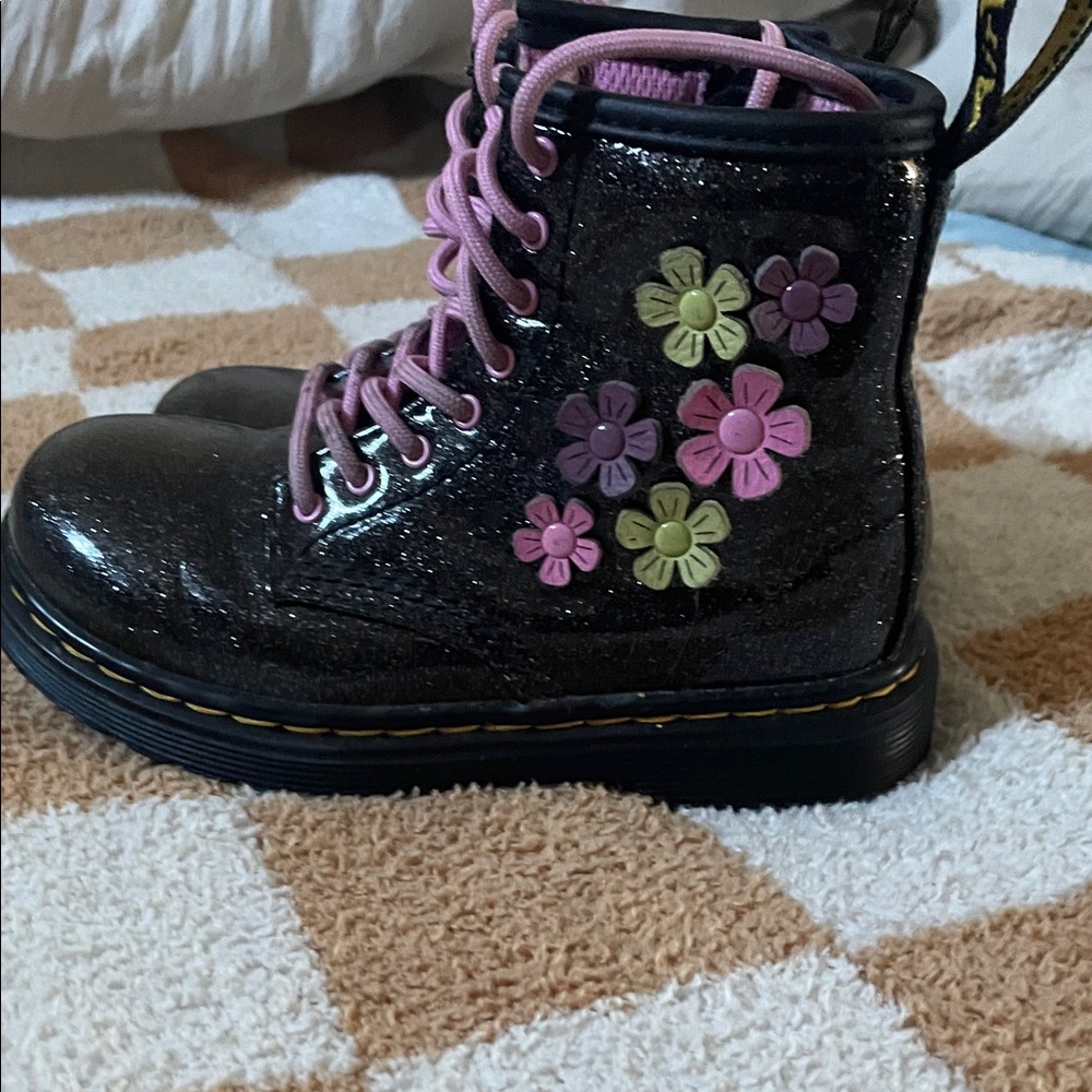Dr. Martens Kids Boots with Floral Design - Black and Pink